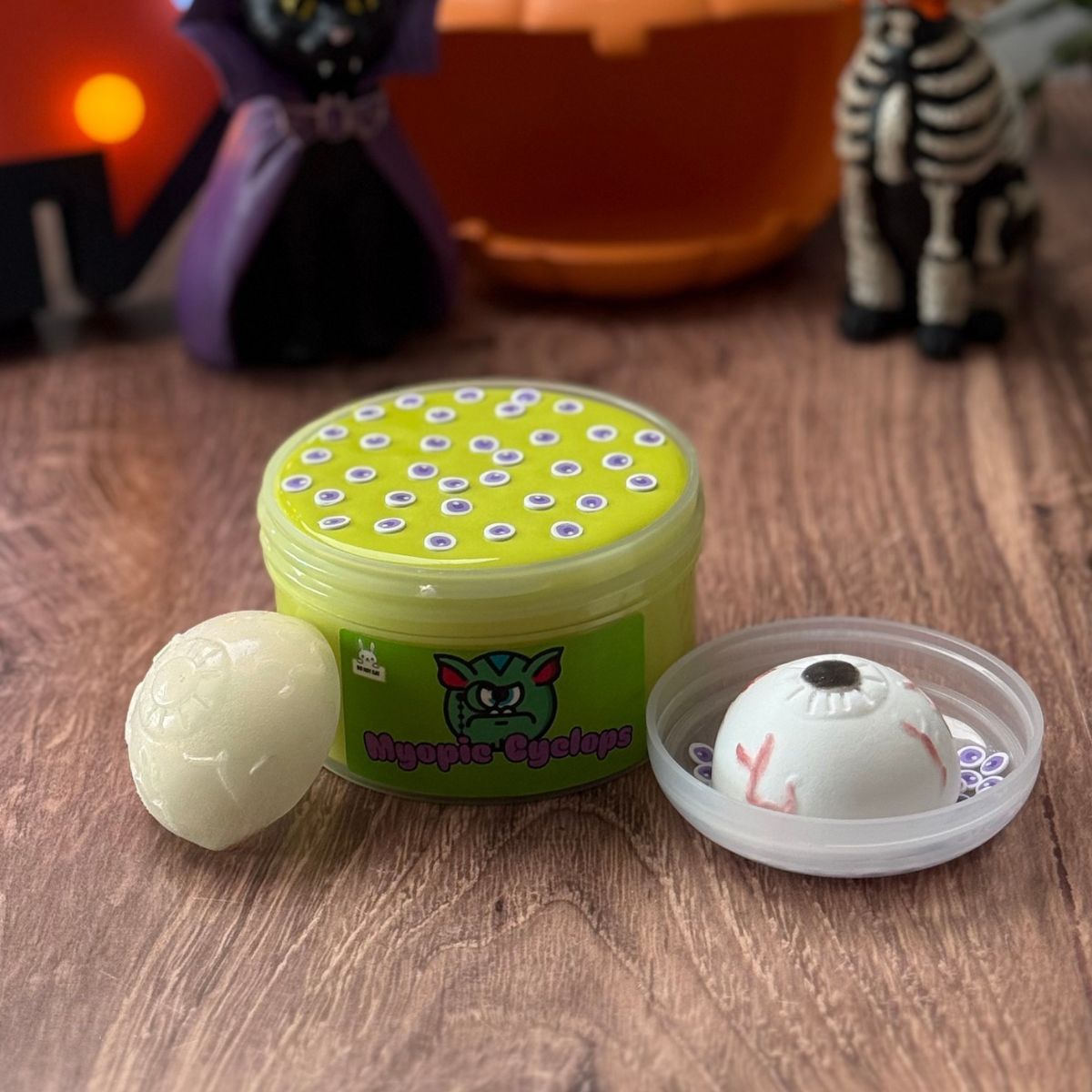 Myopic Cyclops | DIY Slime Kit + Squishy - Mythical Mushbunny Slimes