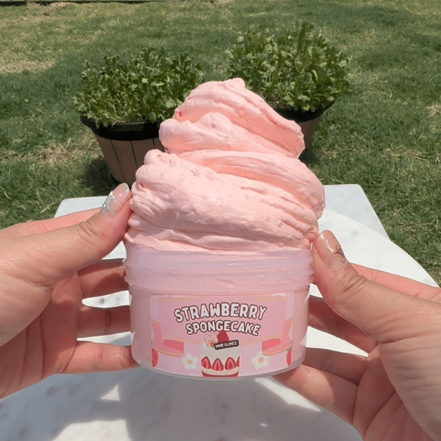 Strawberry Spongecake DIY Slime Kit - Mythical Mushbunny Slimes