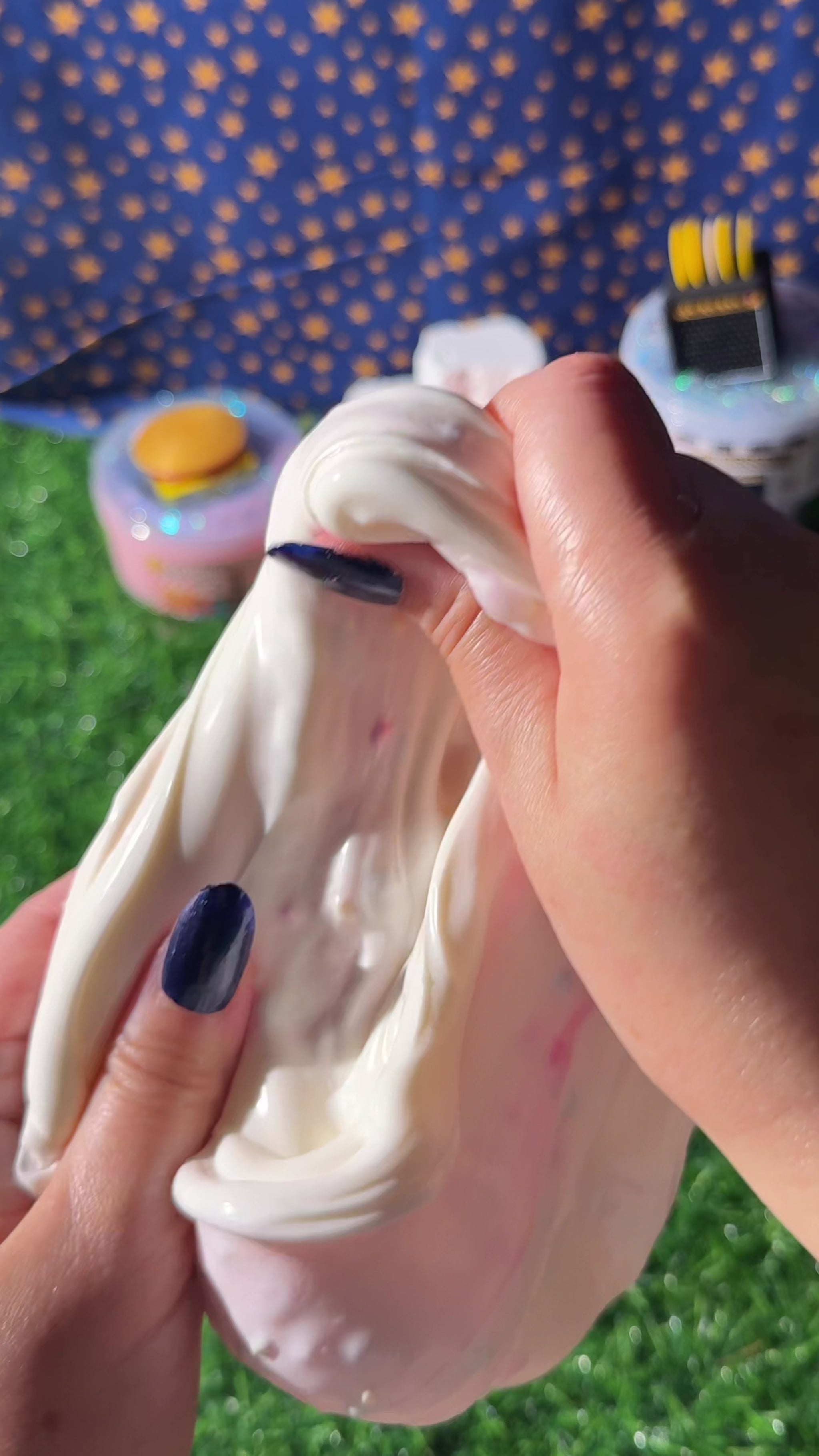 demo video for one last scoop diy slime kit