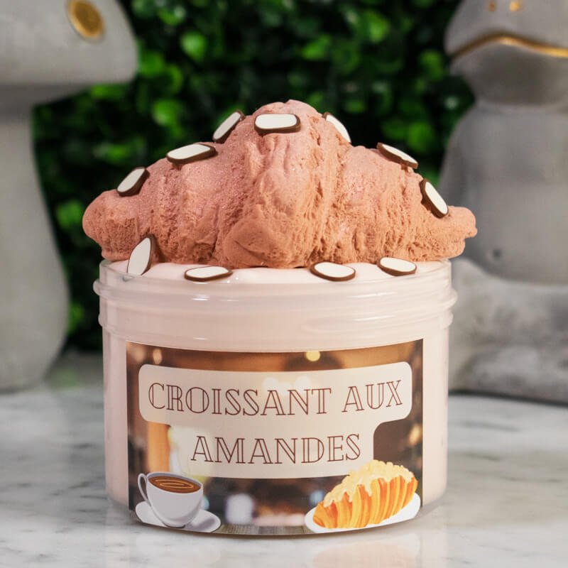 Croissant Aux Amandes - Mythical Mushbunny Slimes